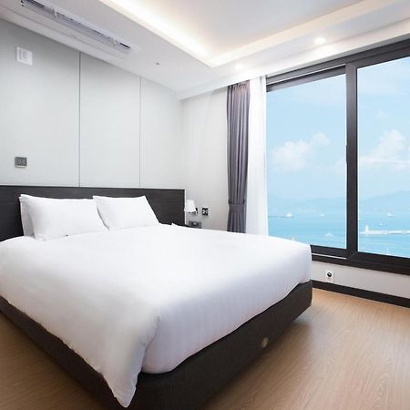 Utop Marina Hotel & Resort Yeosu Εξωτερικό φωτογραφία