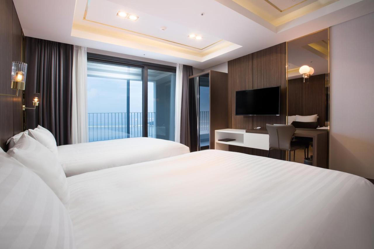 Utop Marina Hotel & Resort Yeosu Εξωτερικό φωτογραφία