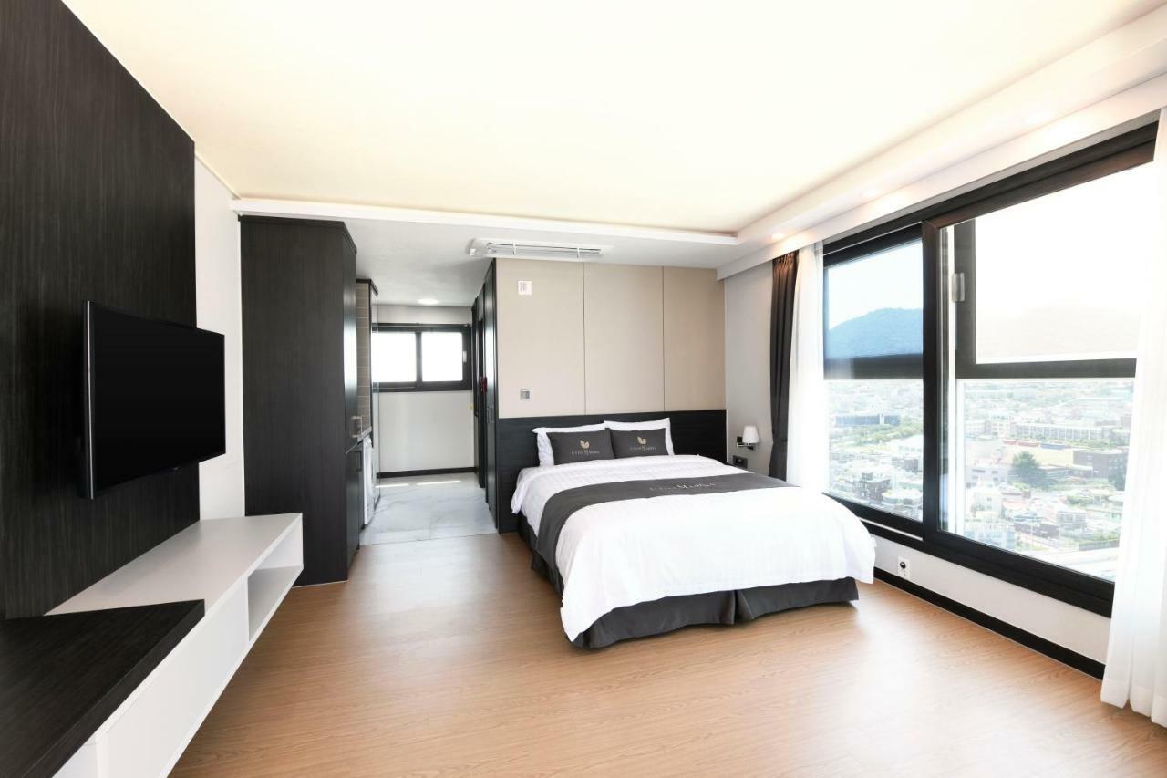 Utop Marina Hotel & Resort Yeosu Εξωτερικό φωτογραφία